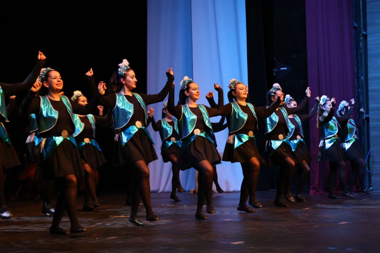 Muğla’da Sanat ve Dansın Büyüleyen Gecesi: Anadolu Senfonisi Ayakta Alkışlandı 6